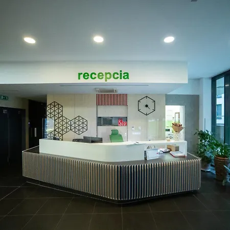 Viktoria - Castle View - Free Parking Apartman *