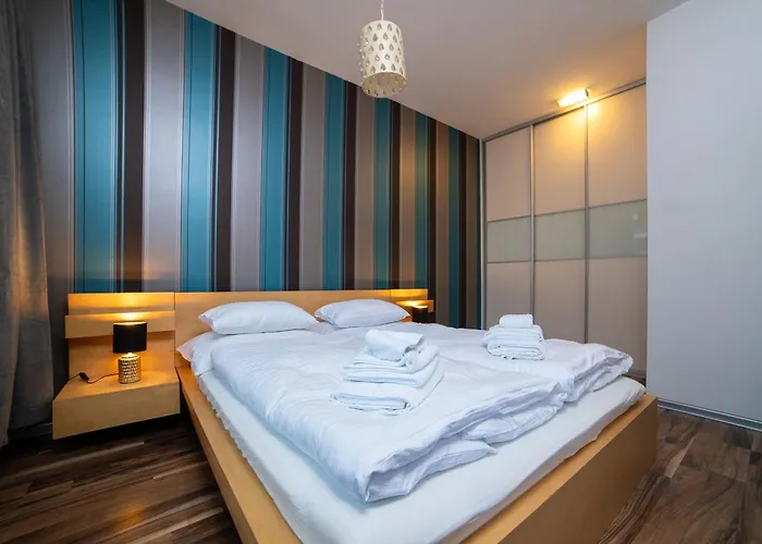 Viktoria - Castle View - Free Parking Appartement *