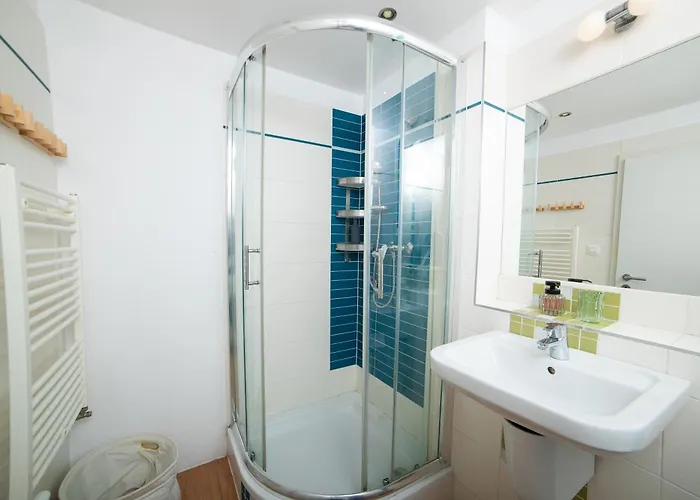 Viktoria - Castle View - Free Parking Apartament